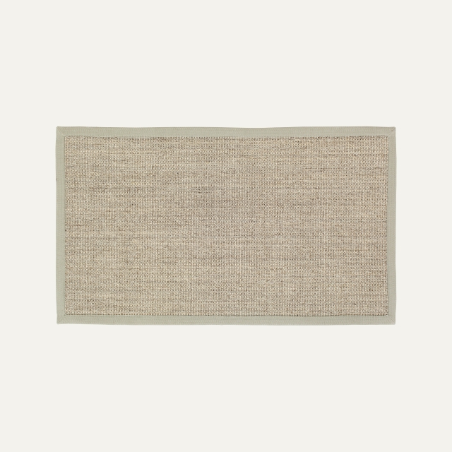 Sand-colored long doormat Jenny with beige border, made of sisal