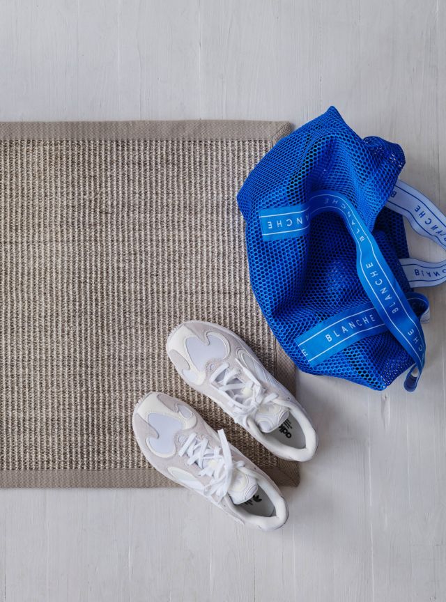 sand-colored doormat Jenny with beige border, made of sisal