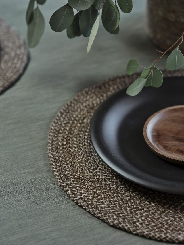 Brown/natural round placemat Ella, made of jute