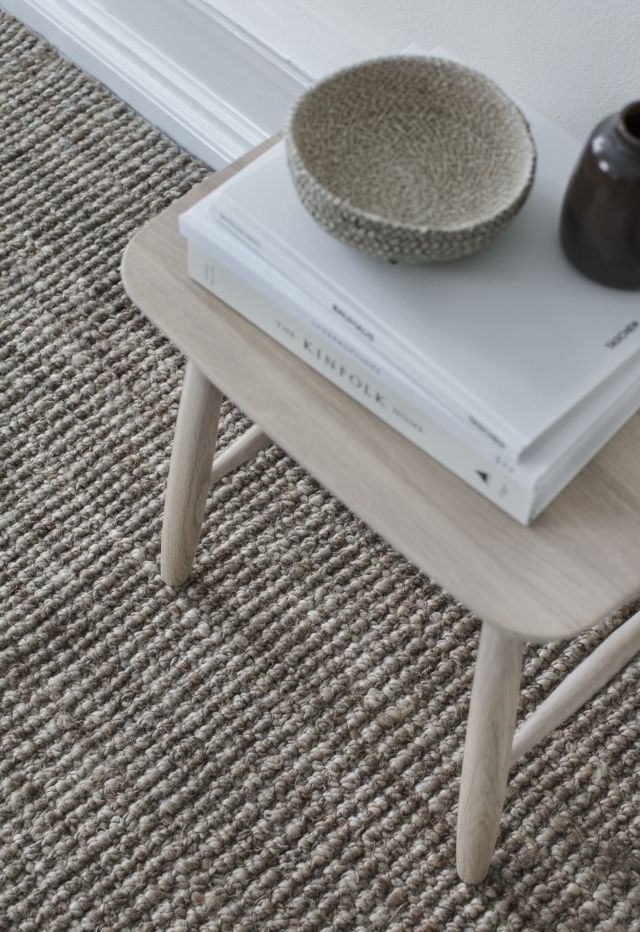 Natural grey long rug Julia of jute