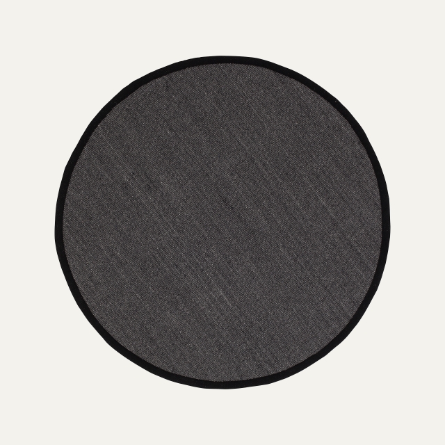 Black round rug d150cm Jenny made of sisal