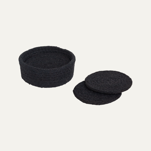 Black coasters Ella, made of jute