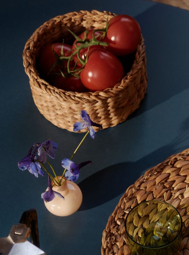 Round bread basket made of braided seagrass S/3